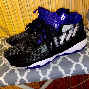 New Adidas WSU size 12 1/2 men’s